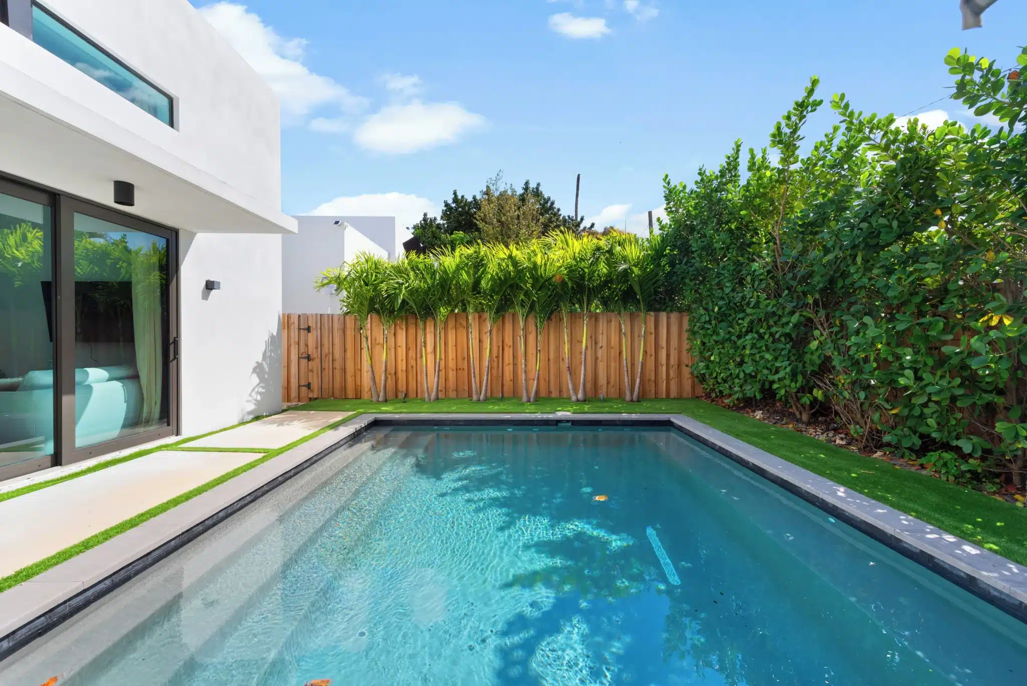 Vacation home rental Miami Beach area pool at a Design District villa with turquoise water